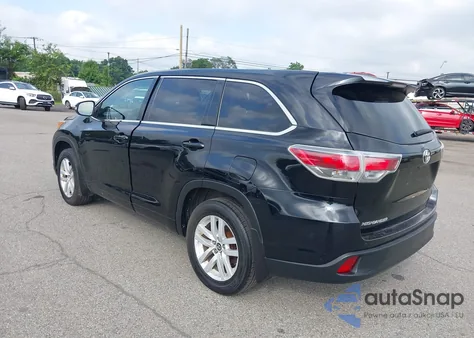 2016 Toyota Highlander Le/Le Plus z USA, uszkodzony, nr VIN 5TDBKRFH2GS279608